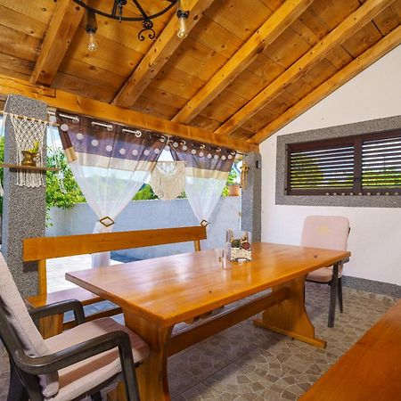 Casa Rural M&M Vodice Eksteriør bilde